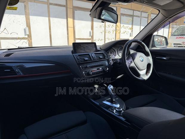 BMW 1 Series 2011 Black