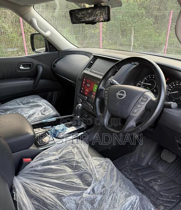 Nissan Patrol 2024 Gray