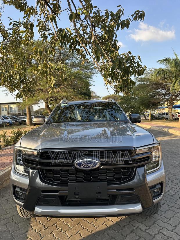 Ford Ranger Wildtrak 2024 Gray