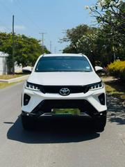 Toyota Fortuner 2023 White for sale