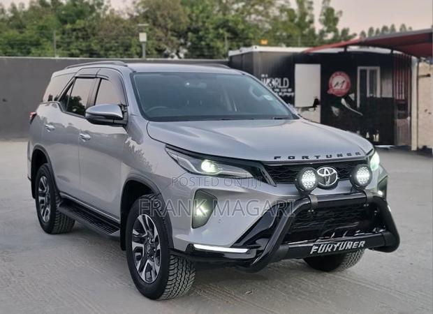 New Toyota Fortuner 2025 White