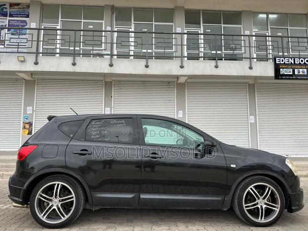 Nissan Dualis 2008 Black