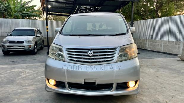 Toyota Alphard 2.4 Hybrid AWD 2004 Silver