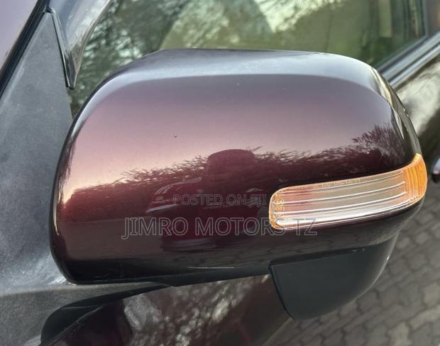 Toyota Vanguard 2010 Maroon