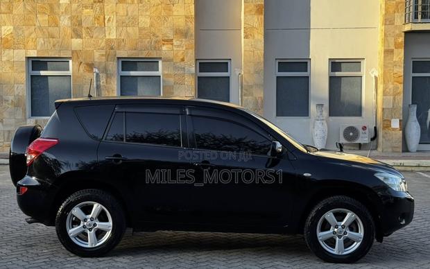 Toyota RAV4 2007 Black