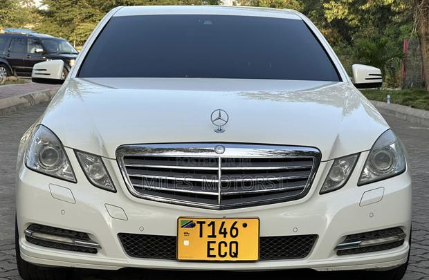 Mercedes-Benz E250 2012 White