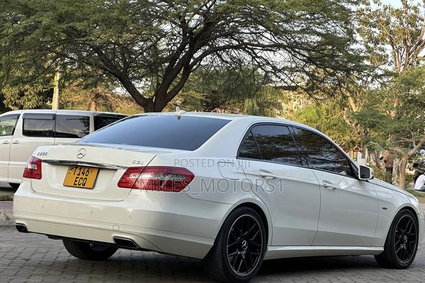 Mercedes-Benz E250 2012 White
