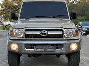 Toyota Land Cruiser 2022 Ivory for sale