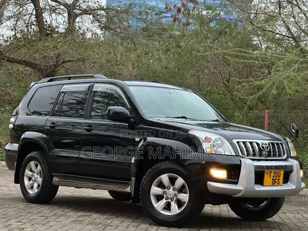 Toyota Land Cruiser Prado 2005 Black