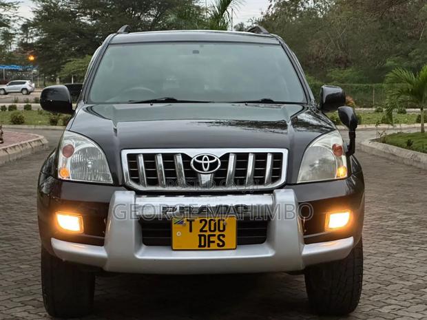 Toyota Land Cruiser Prado 2005 Black