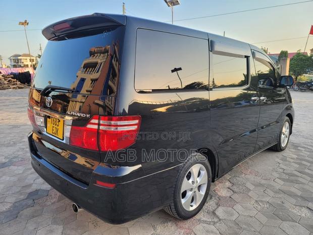 Toyota Alphard 2006 Black