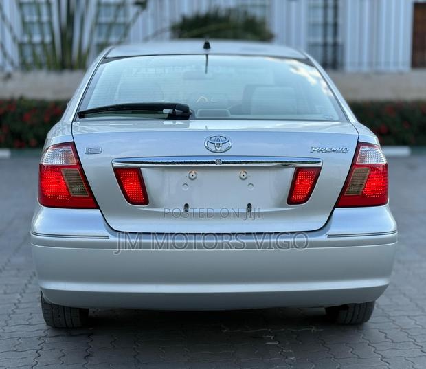 Toyota Premio 2004 Silver