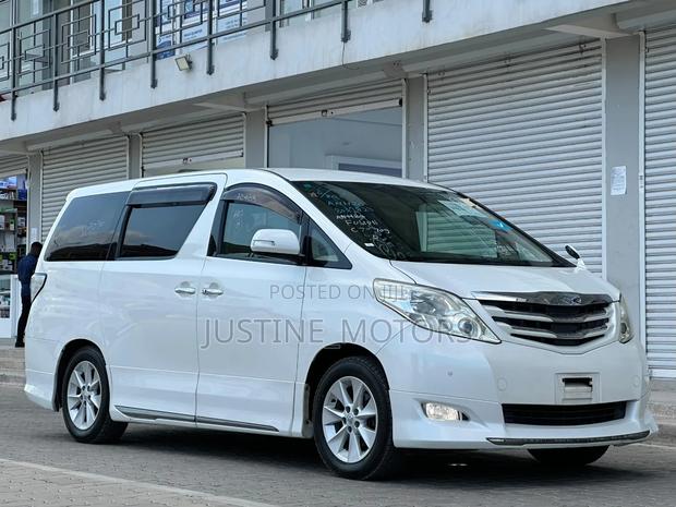 Toyota Alphard 2009 White