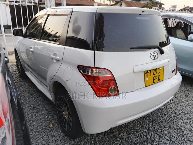Toyota IST 2005 White