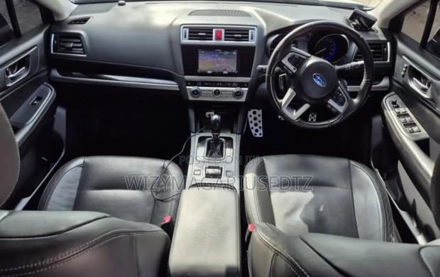 Subaru Legacy 2014 White