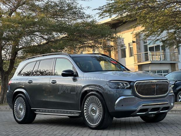Mercedes-Benz VS680L Maybach 2022 Gray