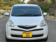 Toyota Ractis 2007 White for sale
