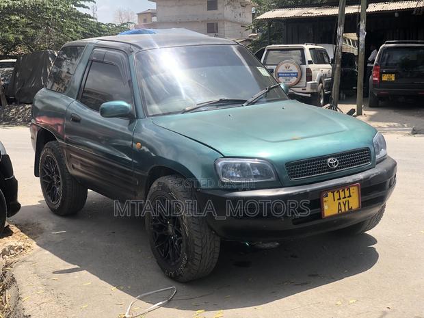 Toyota RAV4 Cabriolet 1998 Blue