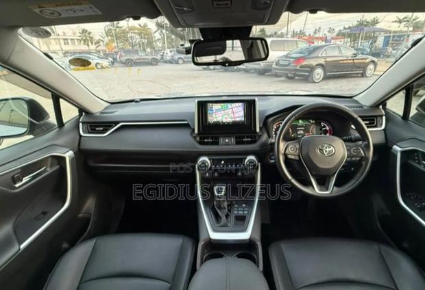 Toyota RAV4 2020 Silver
