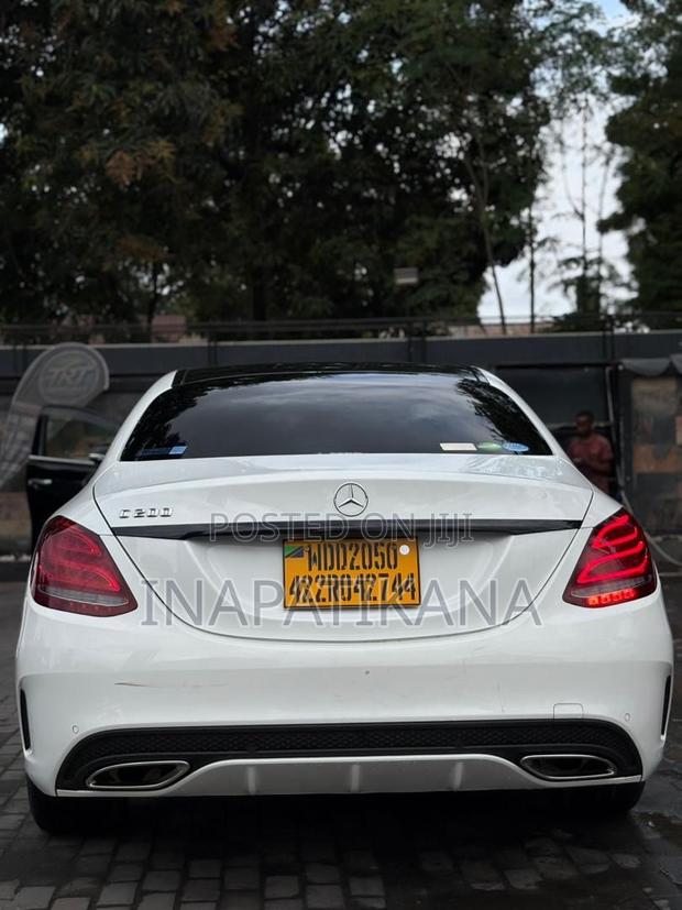 Mercedes-Benz C-Class C 200 (W205) 2015 White