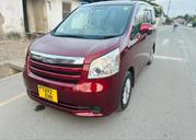Toyota Noah 2009 Red for sale