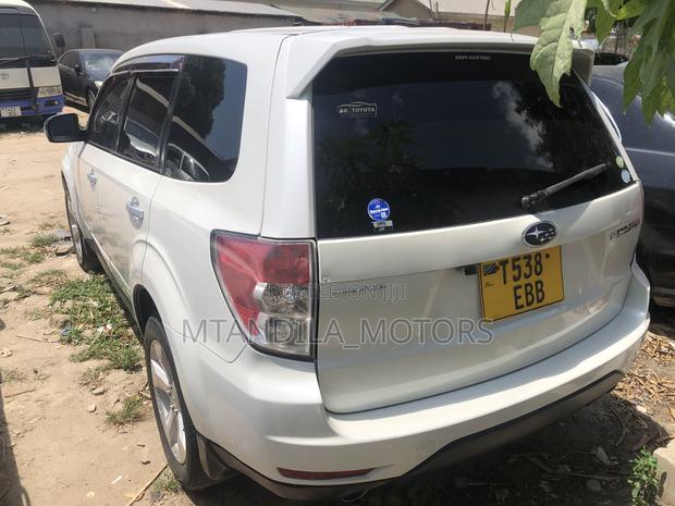 Subaru Forester 2.5XT Premium 2011 White