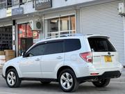 Subaru Forester 2010 White for sale