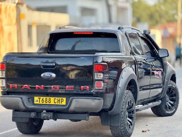 Ford Ranger Wildtrak 2013 Black