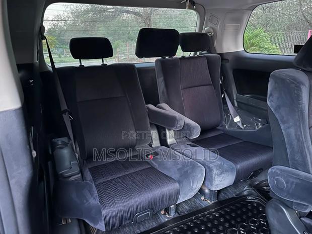 Toyota Vellfire 2009 Black