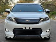 Toyota Harrier 2015 White for sale