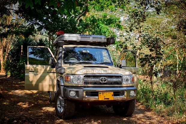 Toyota Land Cruiser 2022 Beige