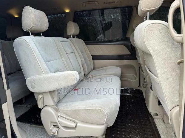 Toyota Alphard 2005 Black