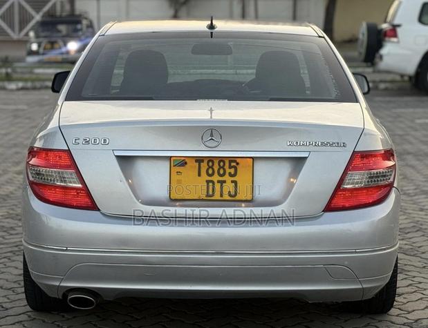 Mercedes-Benz C-Class 2007 Gray