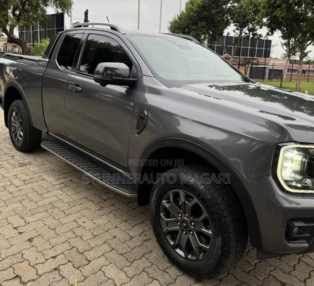 New Ford Ranger 2025 Gray