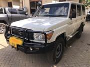 Toyota Land Cruiser 2019 White for sale