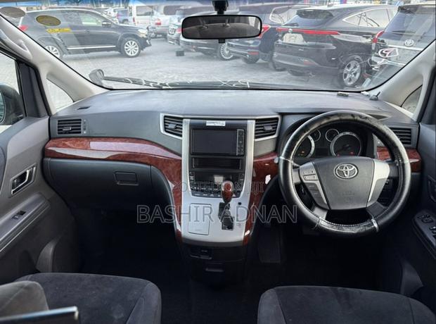 Toyota Vellfire 2009 Burgundy