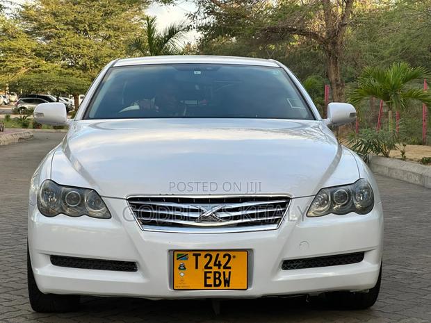 Toyota Mark X 2.5 AWD 2007 White