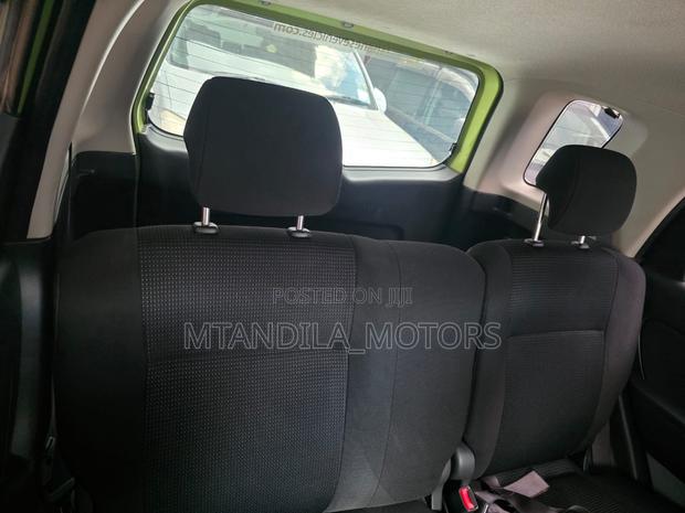 Toyota Rush 1.5 AWD 2010 Green