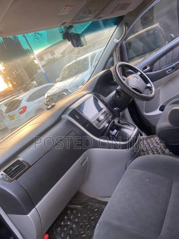 Toyota Alphard 2006 Black