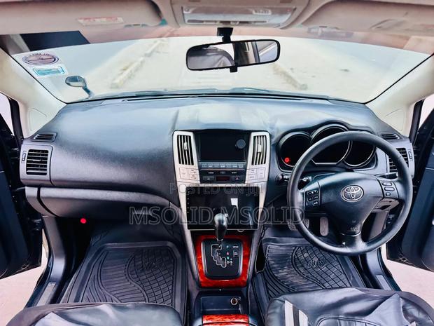 Toyota Harrier 2006 Black