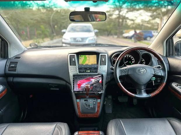 Toyota Harrier 2.4 2006 Black