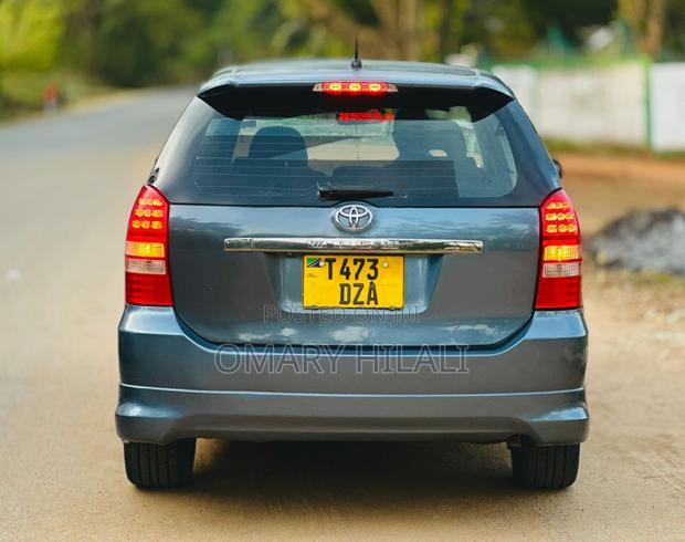 Toyota Wish 2003 Gray