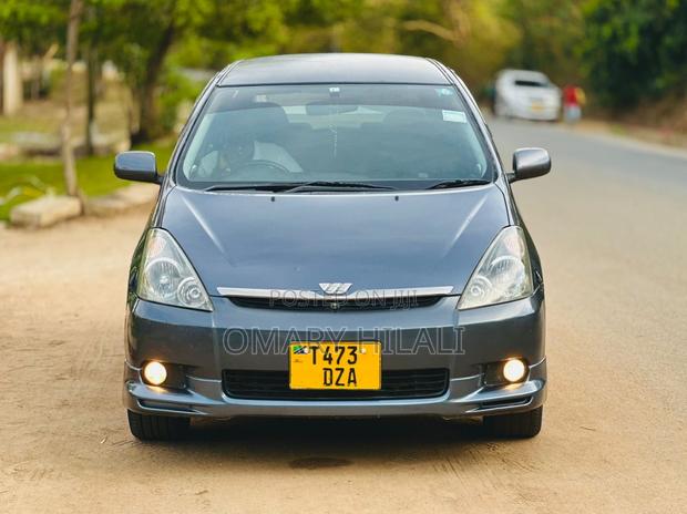 Toyota Wish 2003 Gray