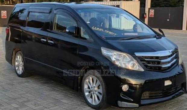 Toyota Alphard 2009 Black