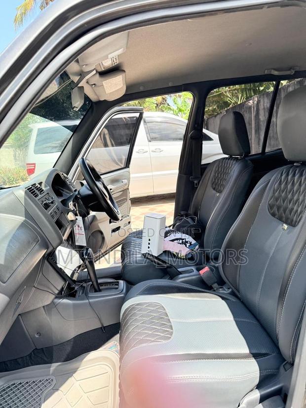 Toyota RAV4 Automatic 2000 Silver