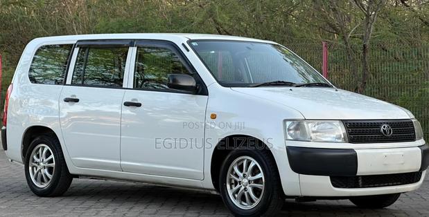 Toyota Probox 2012 White