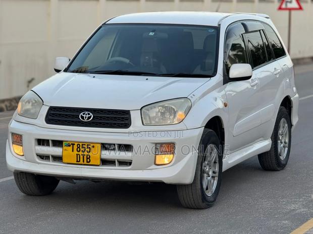 Toyota RAV4 Automatic 2003 Black