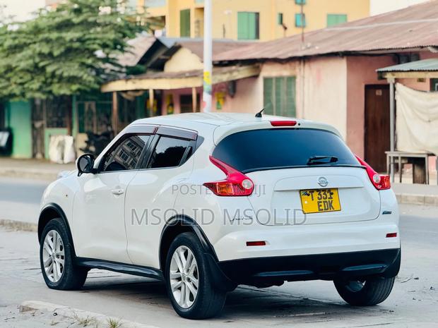 Nissan Juke 2011 White