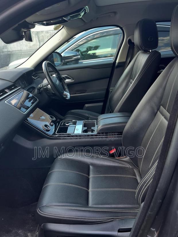 Land Rover Range Rover Velar 2018 Gray