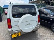 Suzuki Jimny 2000 White for sale